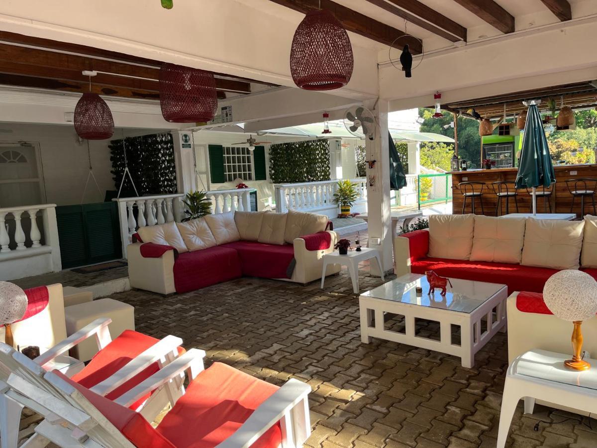 Hostal Paraiso Мінка Екстер'єр фото