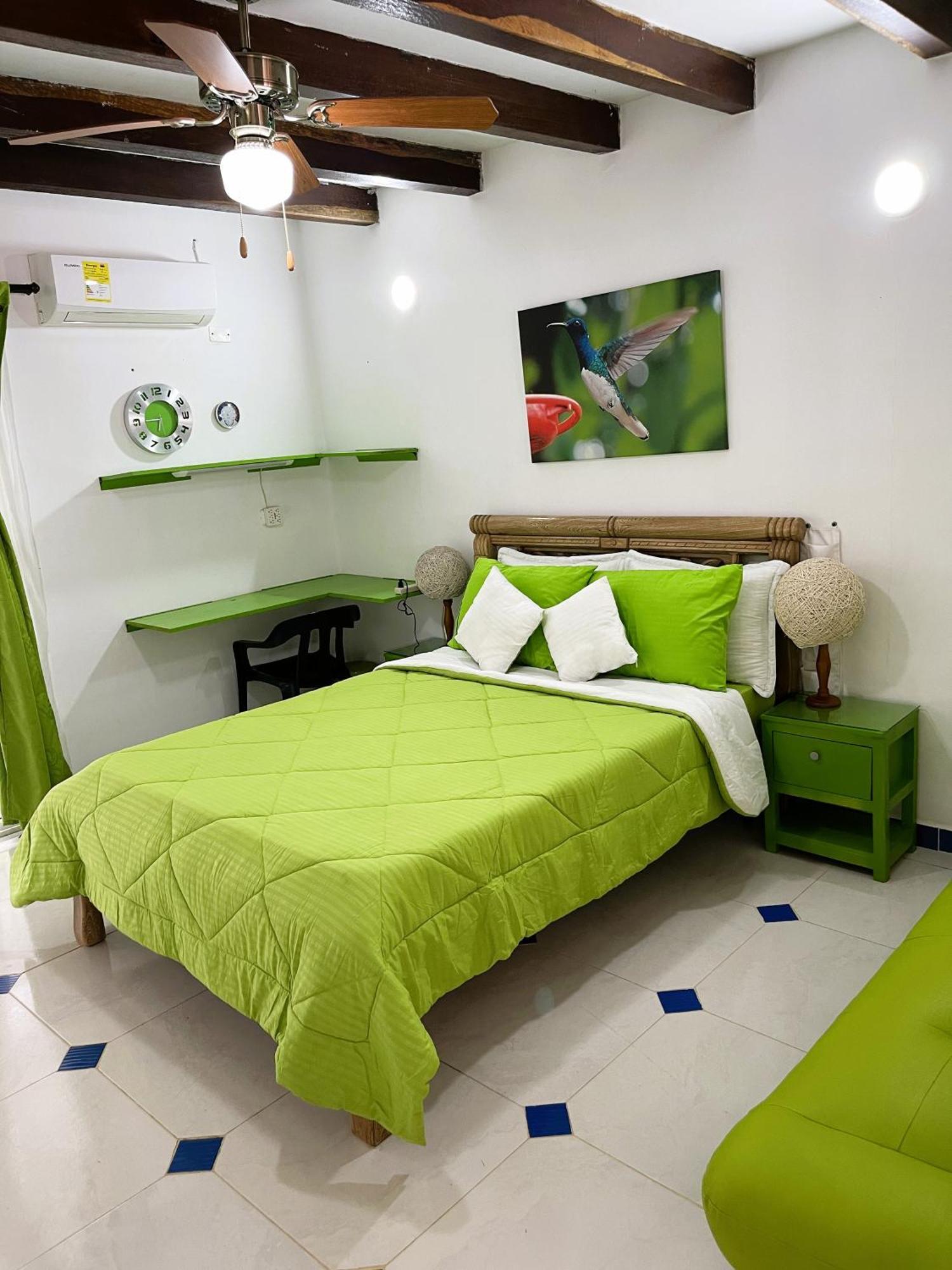 Hostal Paraiso Мінка Екстер'єр фото