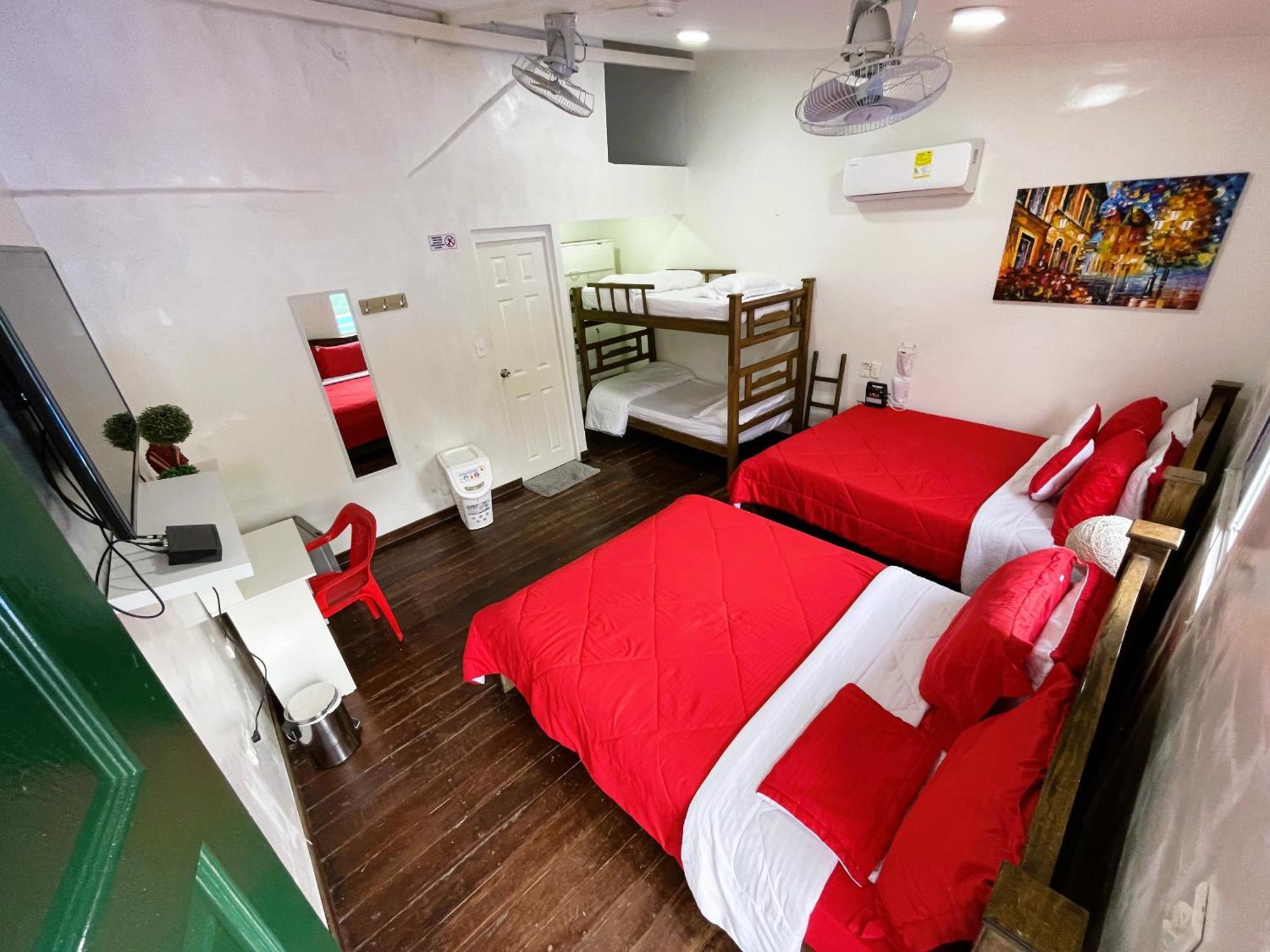 Hostal Paraiso Мінка Екстер'єр фото