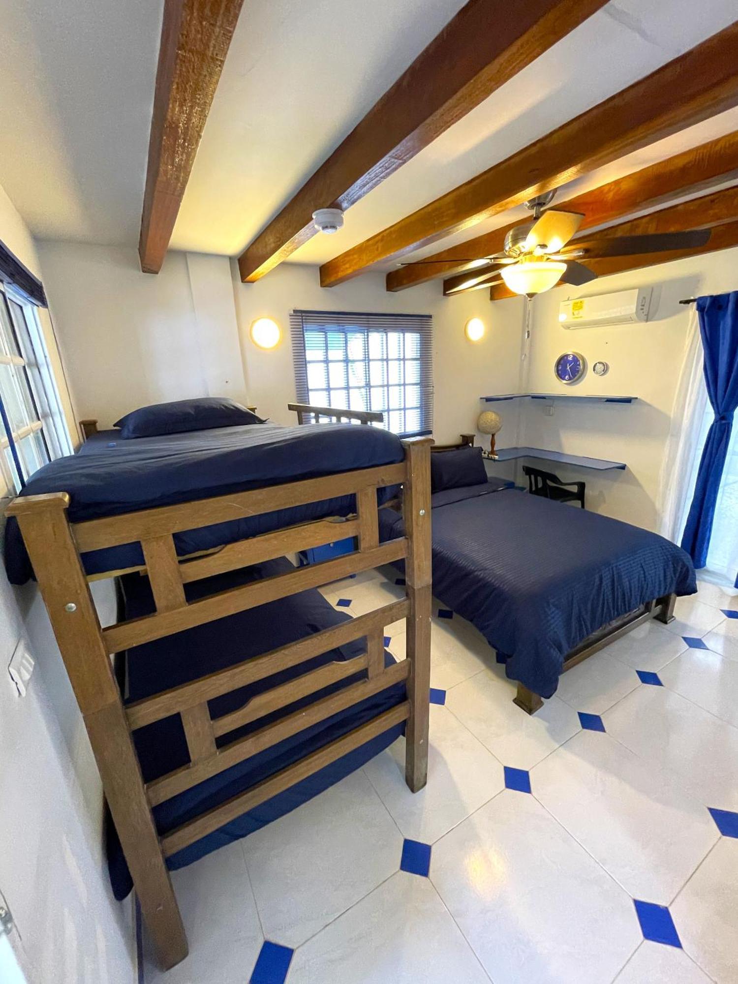 Hostal Paraiso Мінка Екстер'єр фото
