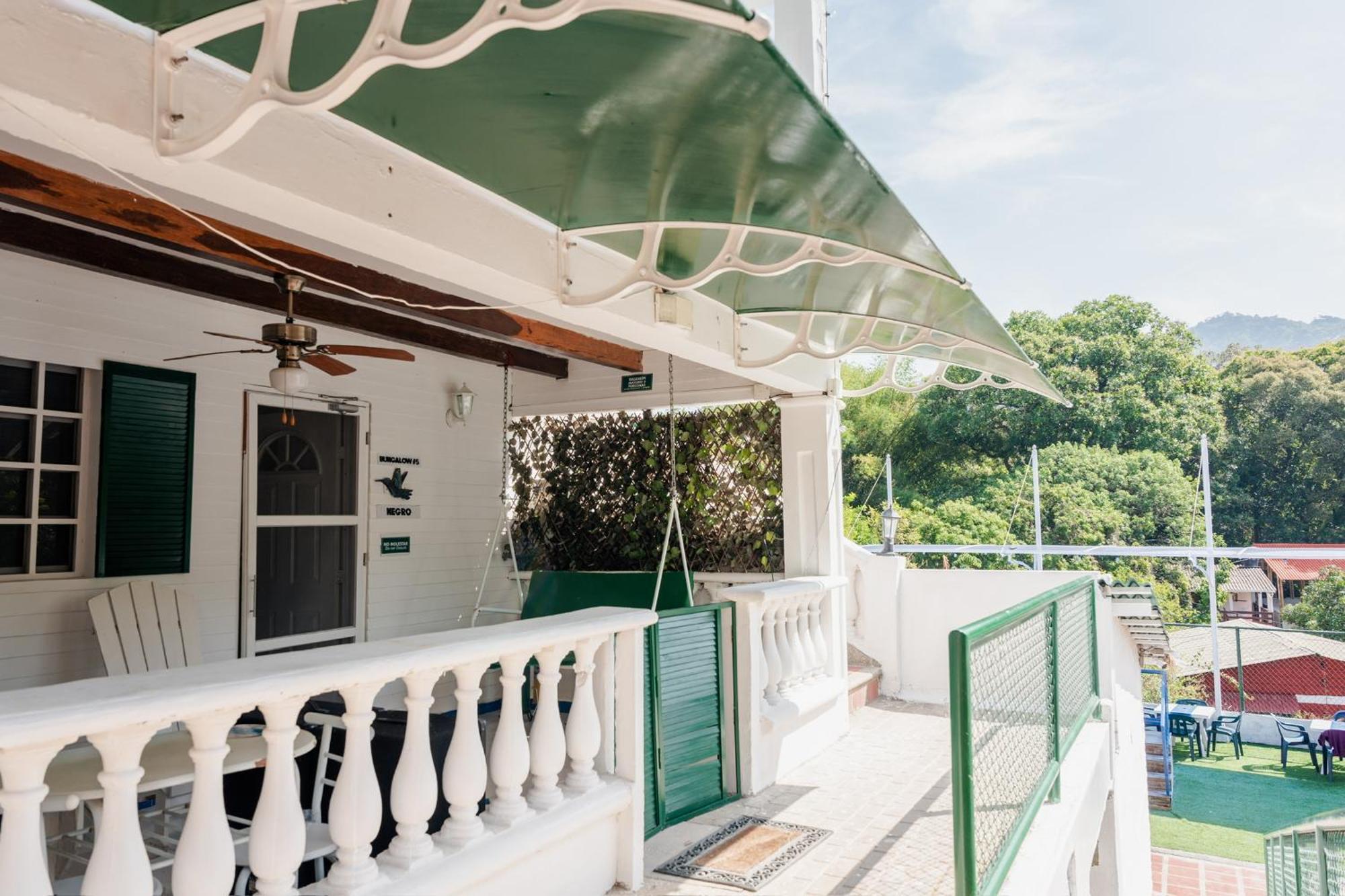 Hostal Paraiso Мінка Екстер'єр фото