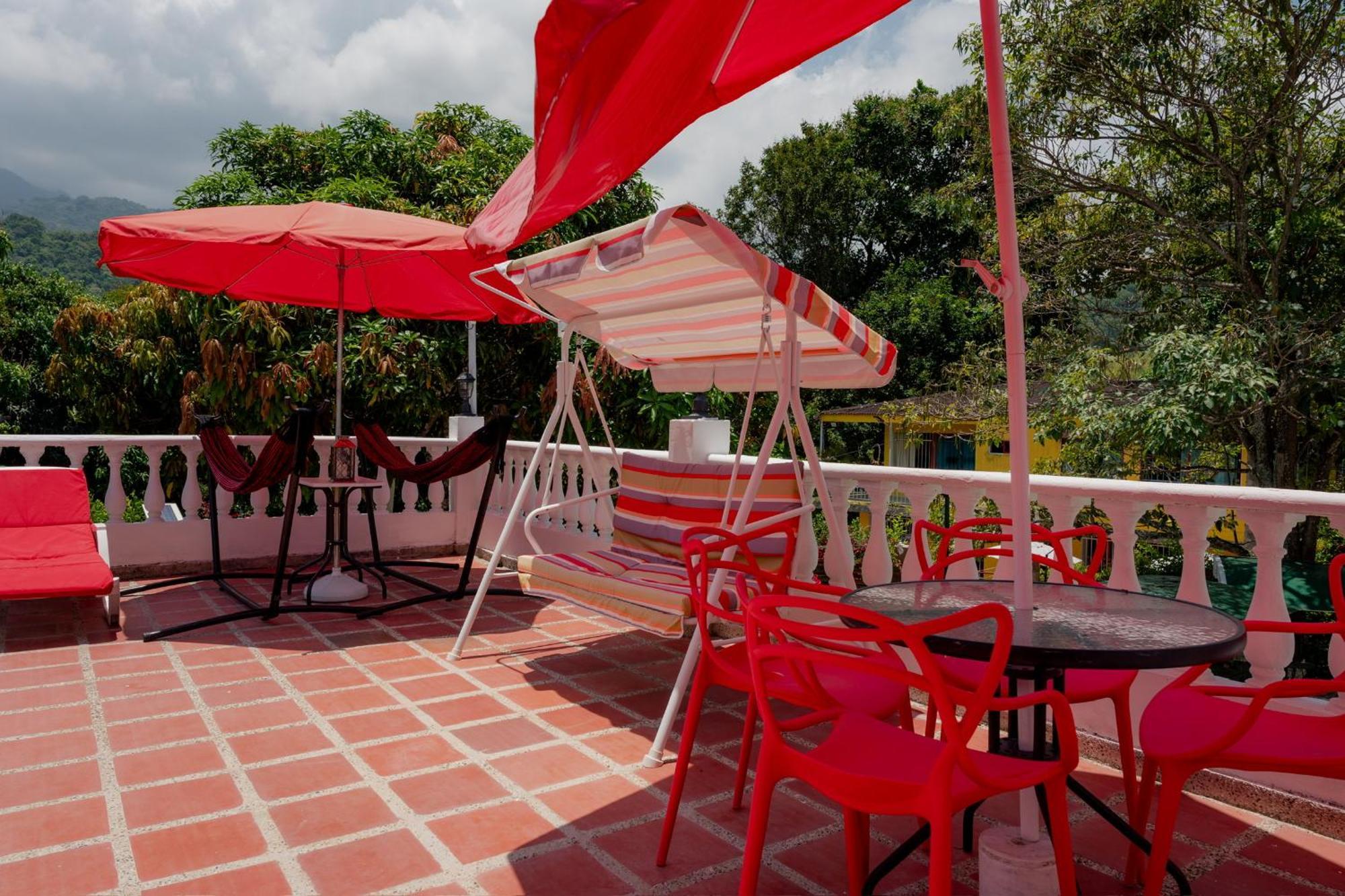 Hostal Paraiso Мінка Екстер'єр фото
